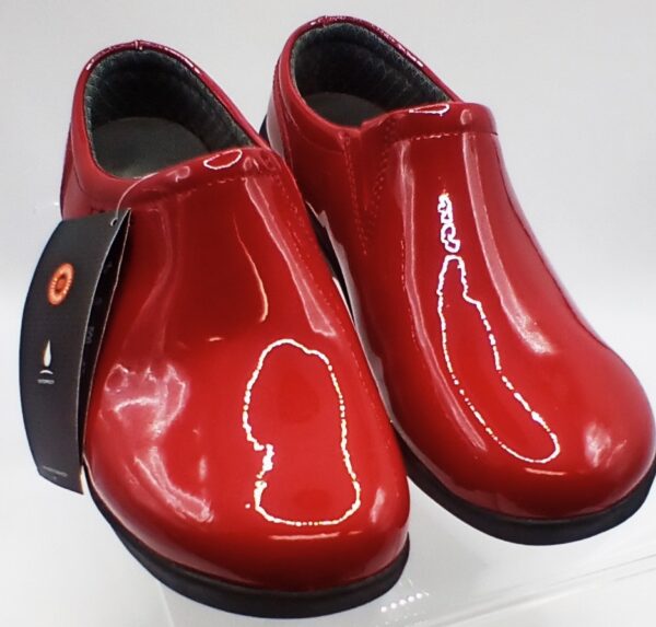 Bogs Women's Ramsey Patent Leather Red Clogs size 9
