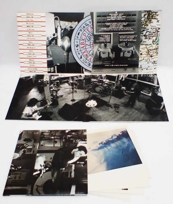 1996 Pearl Jam CD No Code Compact Disc EK 67500 Epic Records - Image 3