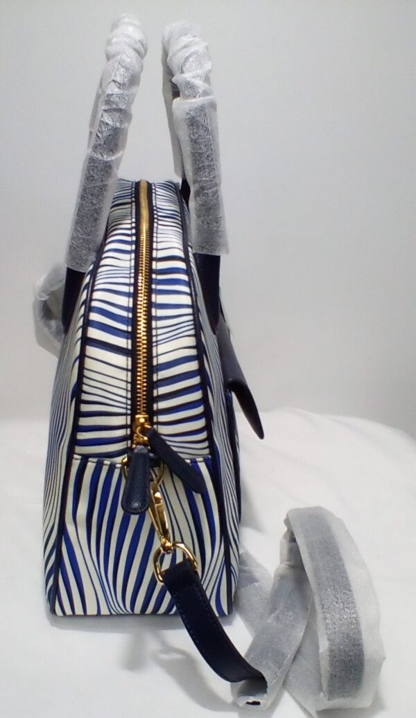 Vera Bradley Bowler Satchel Handbag Purse w/ White & Navy Wavy Stripes NWT - Image 3