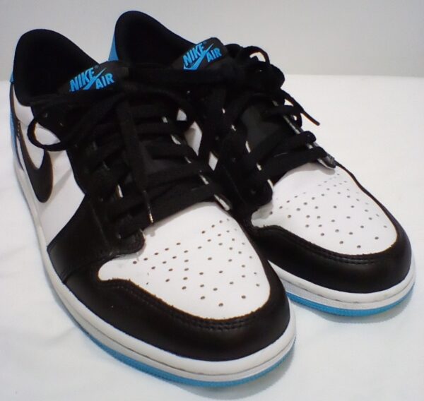 Nike Men's Air Jordan Retro Low OG – Black/Dark Powder Blue – Size 8.5 (CZ0790-104) – Nearly New Condition