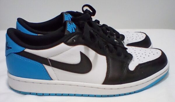 Nike Men's Air Jordan Retro Low OG – Black/Dark Powder Blue – Size 8.5 (CZ0790-104) – Nearly New Condition - Image 3