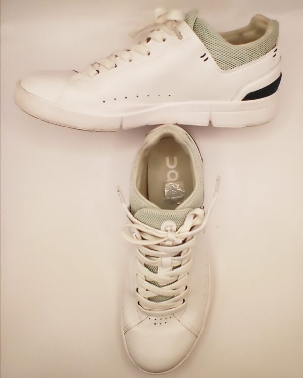 On Cloud Roger Advantage Women's Tennis Shoe Size 9.5 - Image 7