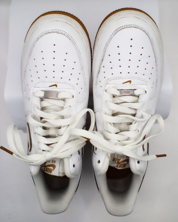 Nike Air Force 1 Men's Size 9.5 DV0788-104