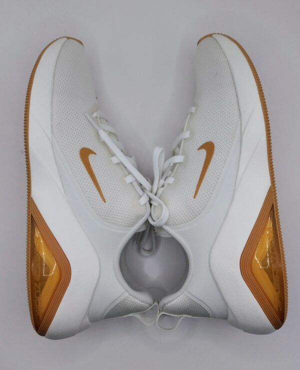 Nike Air Zoom  Bella 7 Women's Workout Shoes Size 7.5 FZ1689-002 Sail/Coconut Milk/Copper Moon New w/out Box - Image 4