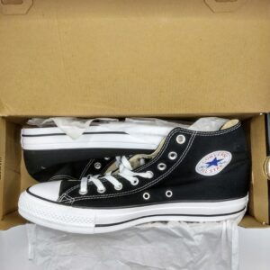 NIB Converse Chuck Taylor All Star Hi-Tops M9160 Unisex Men's size 11.5 Women's size 13.5