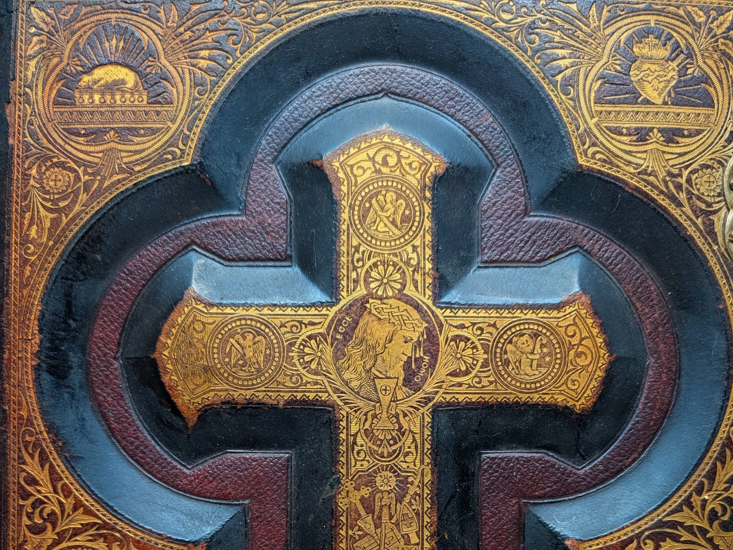 Antique 1892 Catholic Family Bible: Douay-Rheims, Haydock Illustrated, Sculpted Leather, Metal Clasps - Image 15